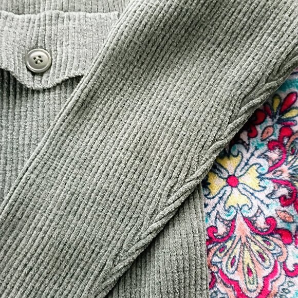 Pink Lily Green Soft Coroury Shacket Size - Picture 2 of 4